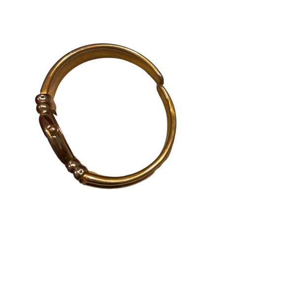 Vintage Explraess Gold and Silver Toned Women’s Circle Faced Cuff Watch - Picture 5 of 6